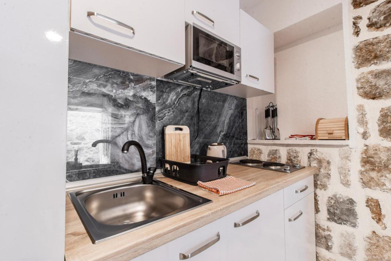 Apartments Florian Lopud Ngoại thất bức ảnh