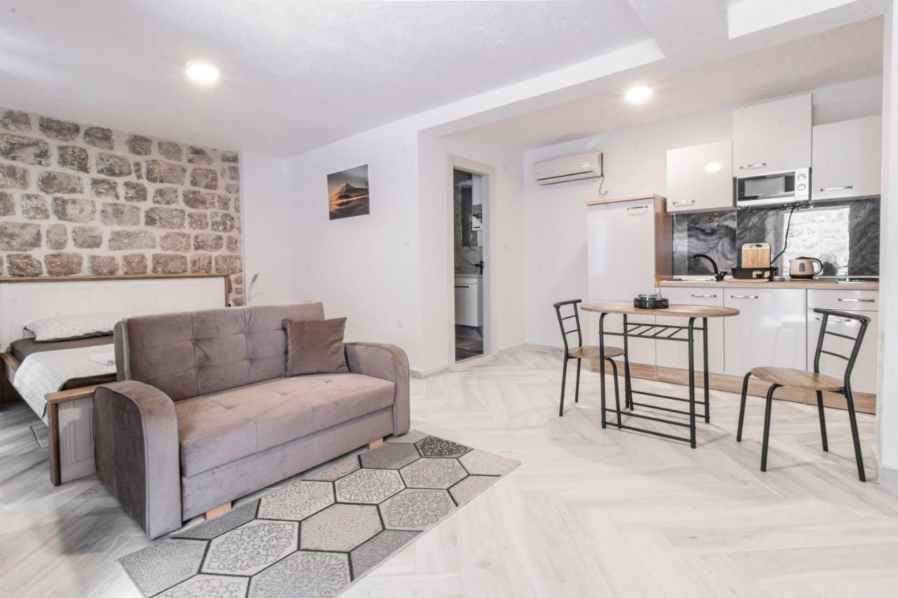Apartments Florian Lopud Ngoại thất bức ảnh