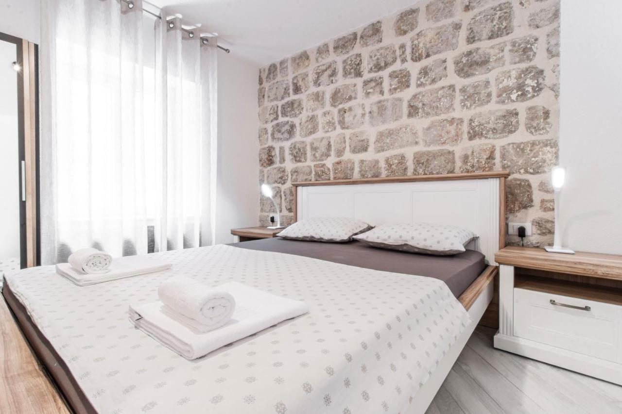 Apartments Florian Lopud Ngoại thất bức ảnh