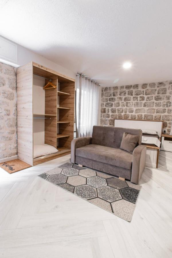 Apartments Florian Lopud Ngoại thất bức ảnh