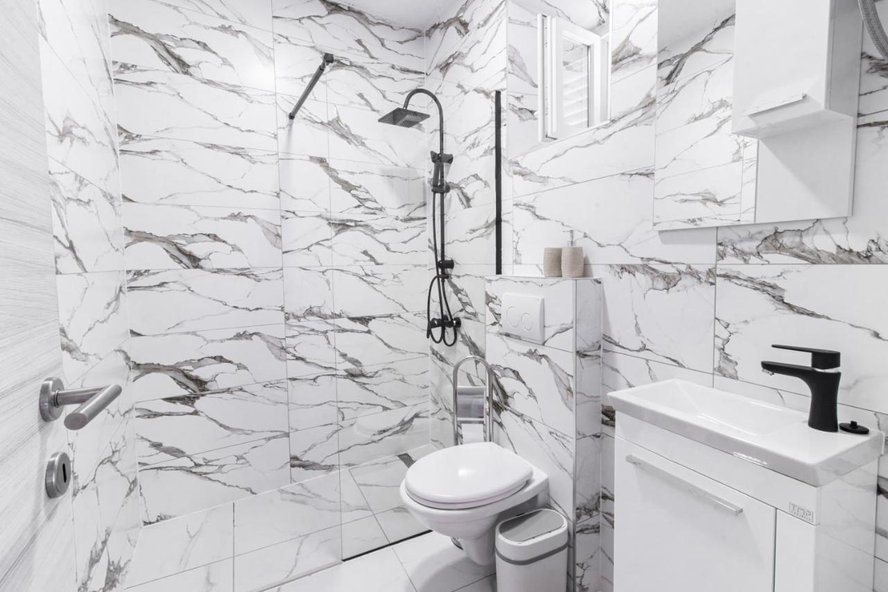 Apartments Florian Lopud Ngoại thất bức ảnh