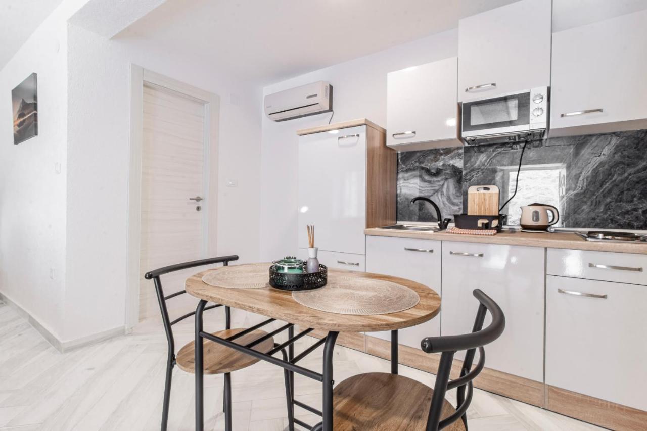 Apartments Florian Lopud Ngoại thất bức ảnh