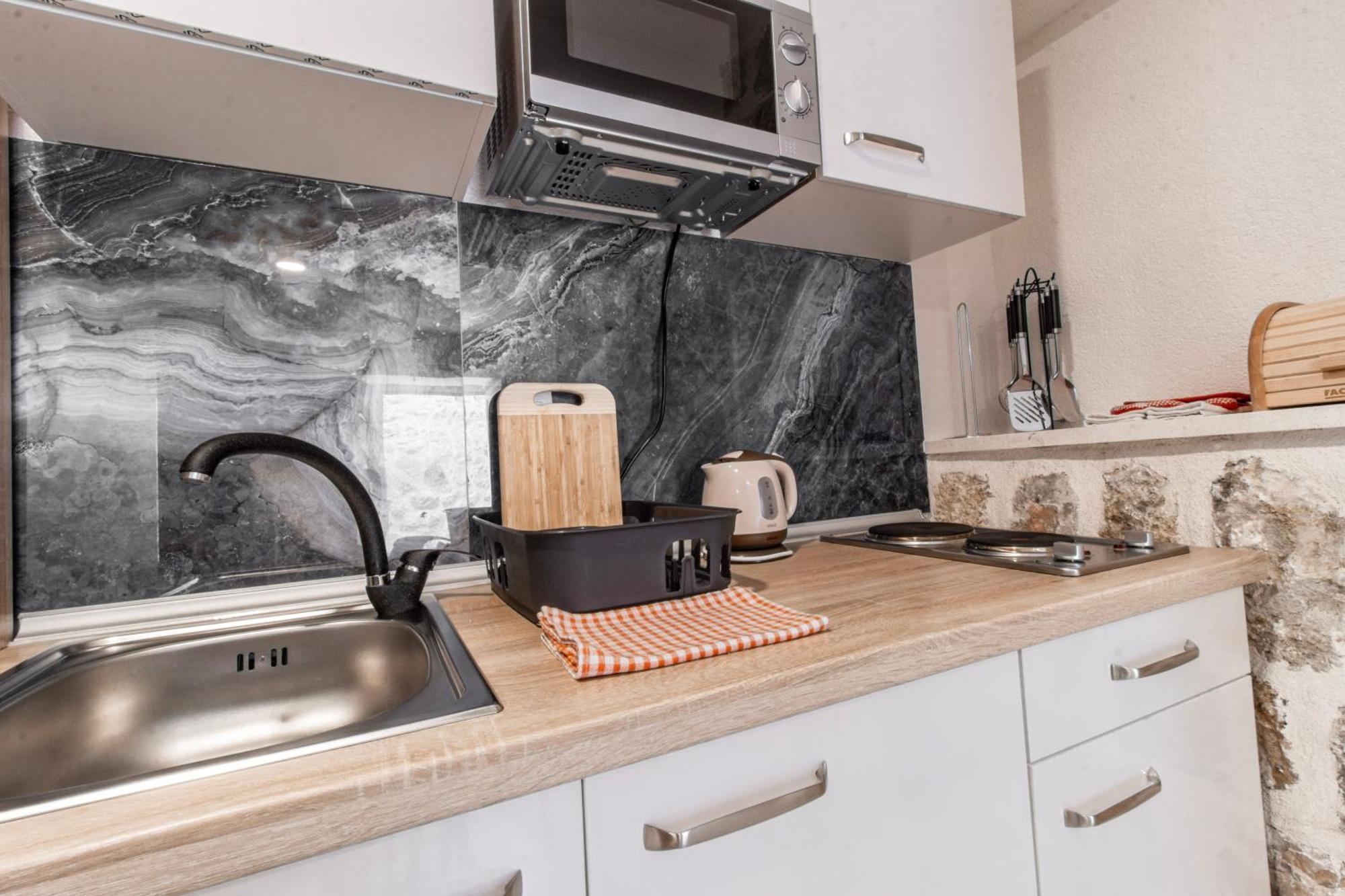 Apartments Florian Lopud Ngoại thất bức ảnh
